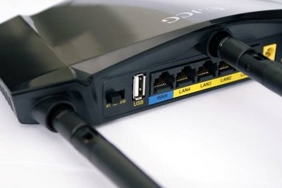 自由驅動，效能隨行 JCG JHR-N835R與SOHO辦公的契合之道